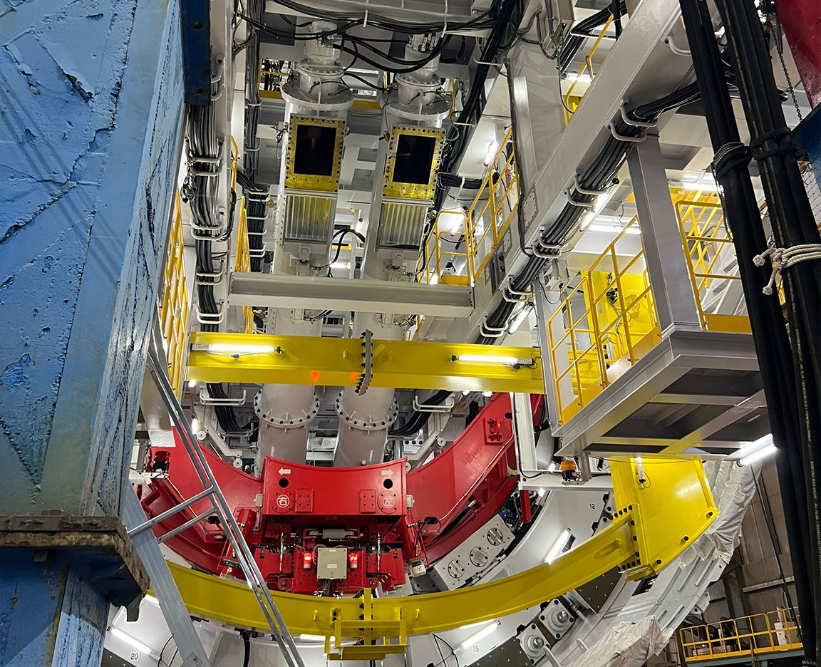 シールドマシン トンネル工事写真